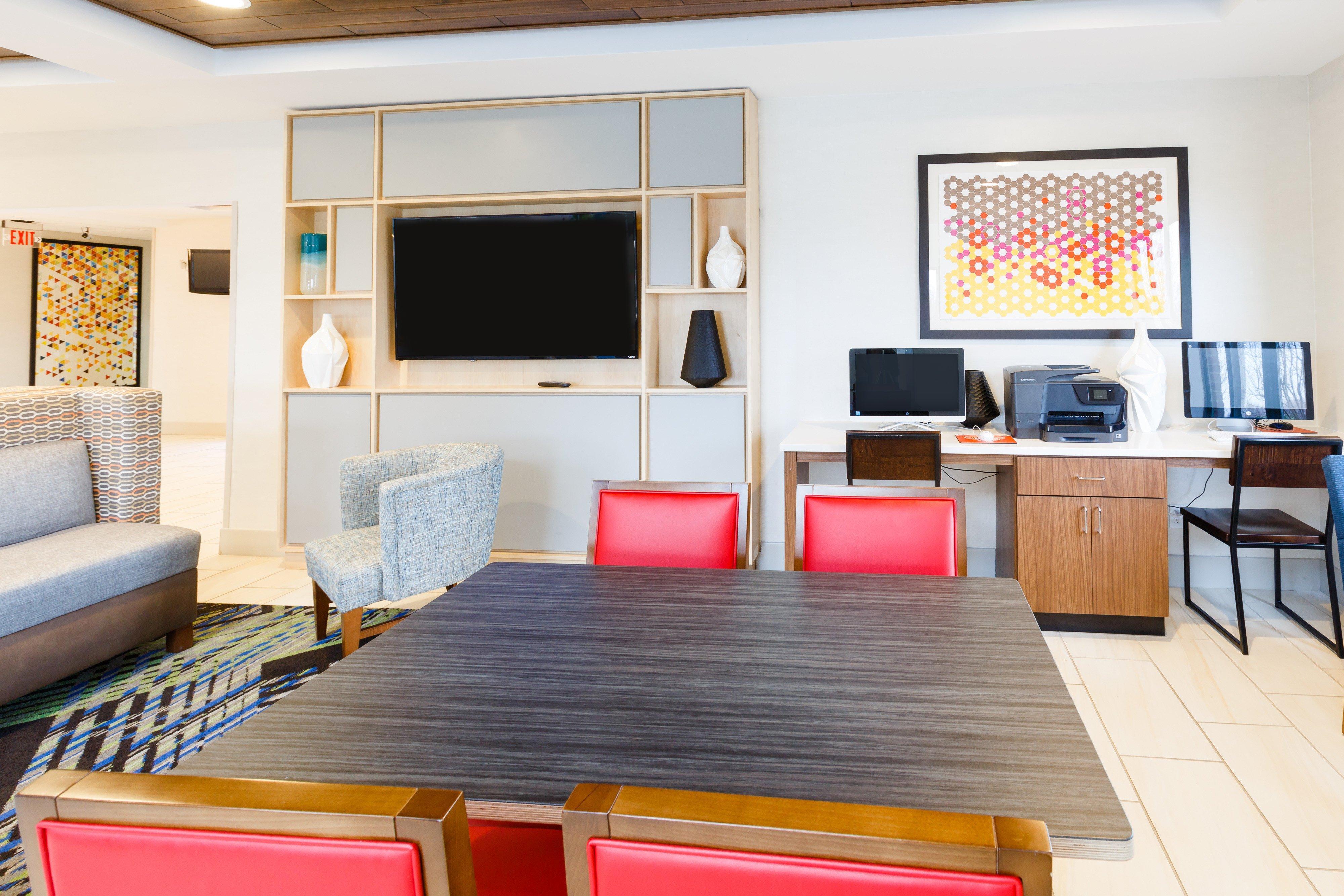 Holiday Inn Express & Suites Shelbyville By Ihg Exteriör bild