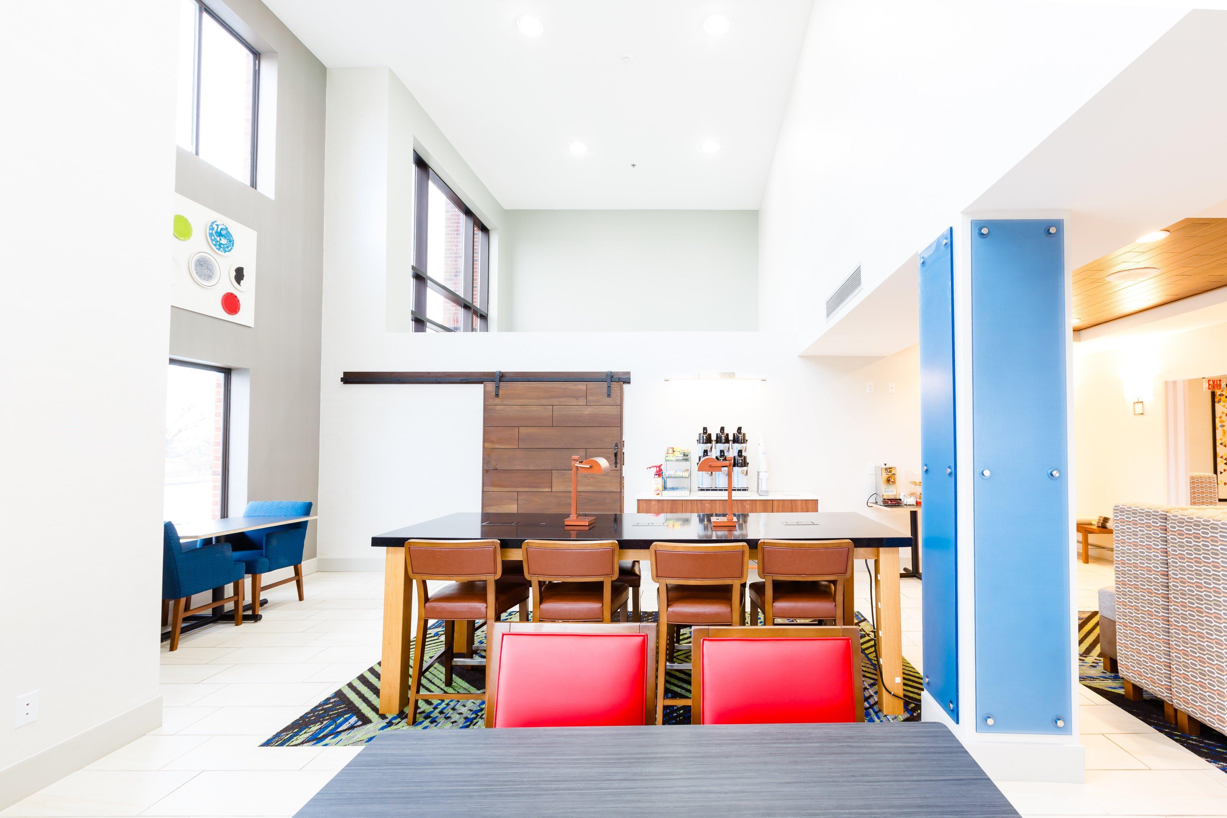 Holiday Inn Express & Suites Shelbyville By Ihg Exteriör bild
